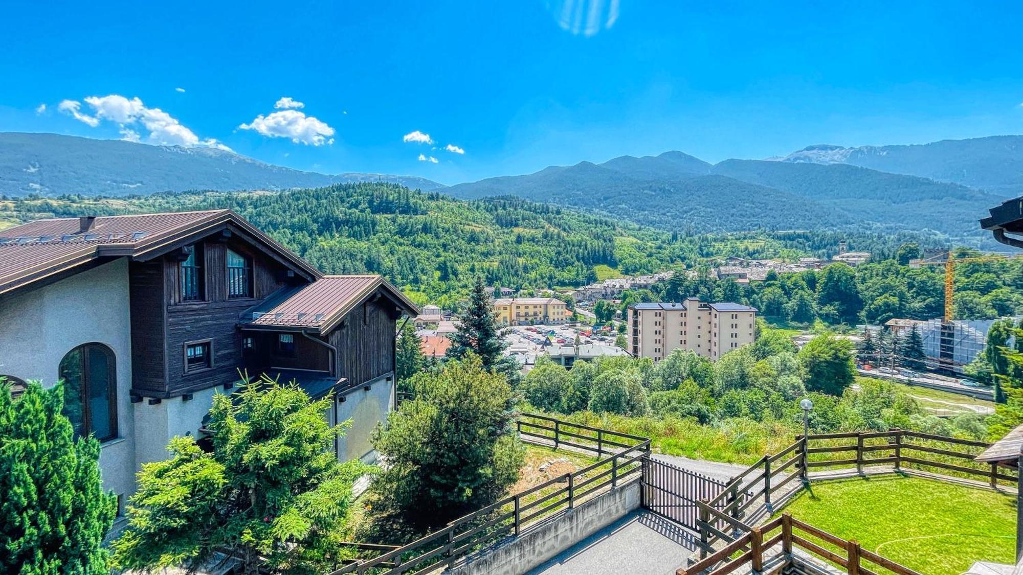 Appartamento Bellavista - Affitti Brevi Italia Oulx Exterior foto