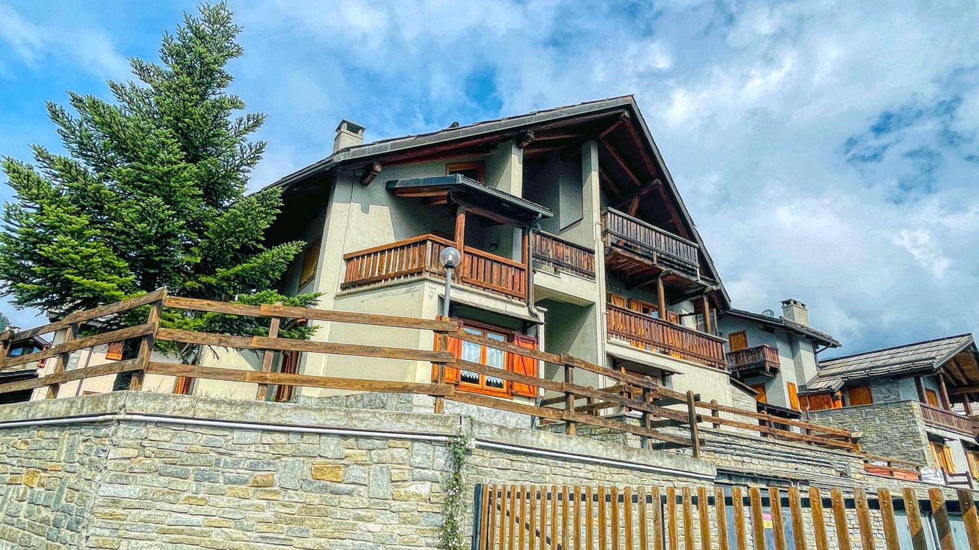 Appartamento Bellavista - Affitti Brevi Italia Oulx Exterior foto